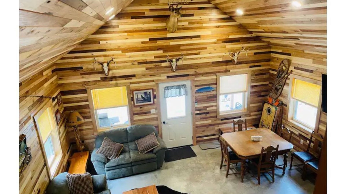 Dorchester Cabin | Fly Reel Cabin w/hot tub