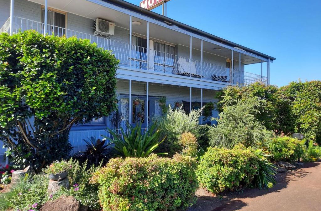 Wilsonton Hotel | Flying Spur Motel