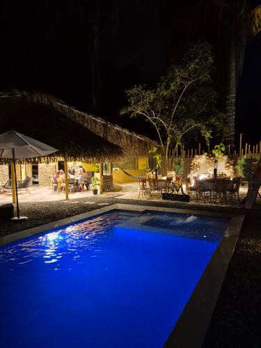 Melgar Villa | Fm Luxury villa Arquitectura tipo yakarta con Playa artificial y Cinema al aire libre