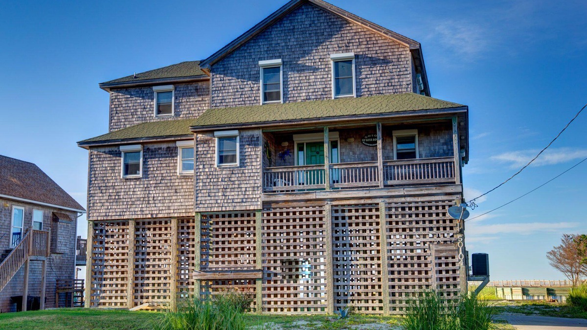 Brigands' Bay House | Fo'get About It, soundfront home Frisco NC