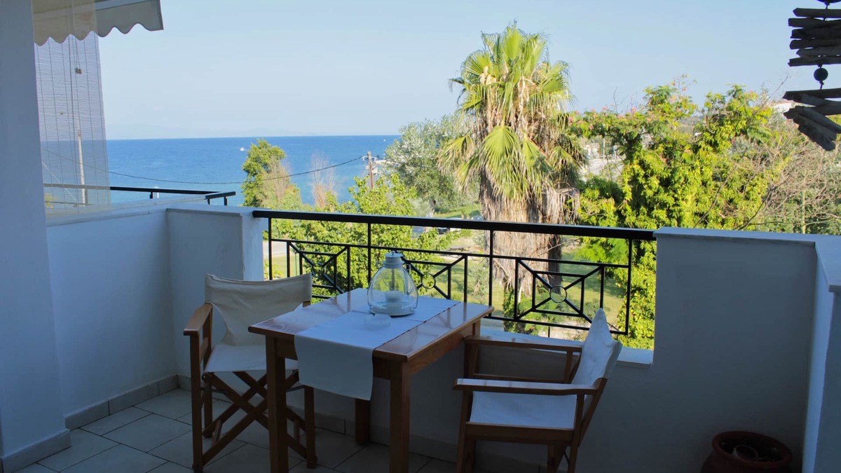 Nea Fokaia Apartment | Fokais Beach Apartment
