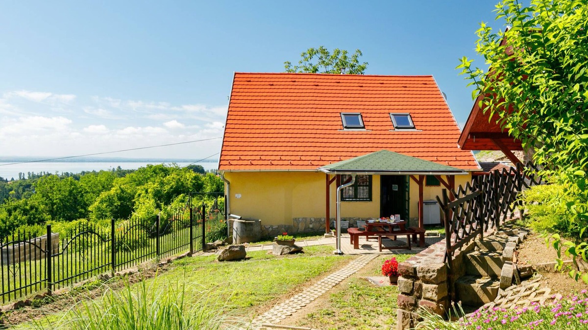 Salfold House | Fokas (ABR123) by Interhome
