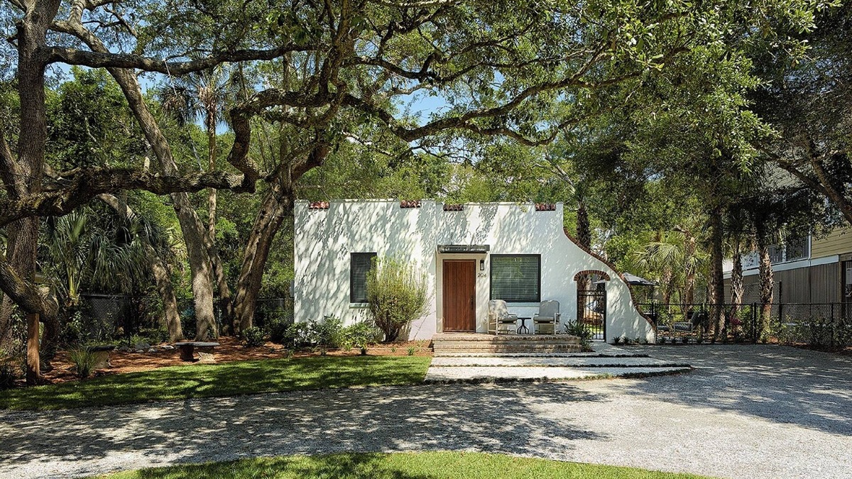 Folly Beach House | Folly Vacation 204 Getaway, Relax & Unwind