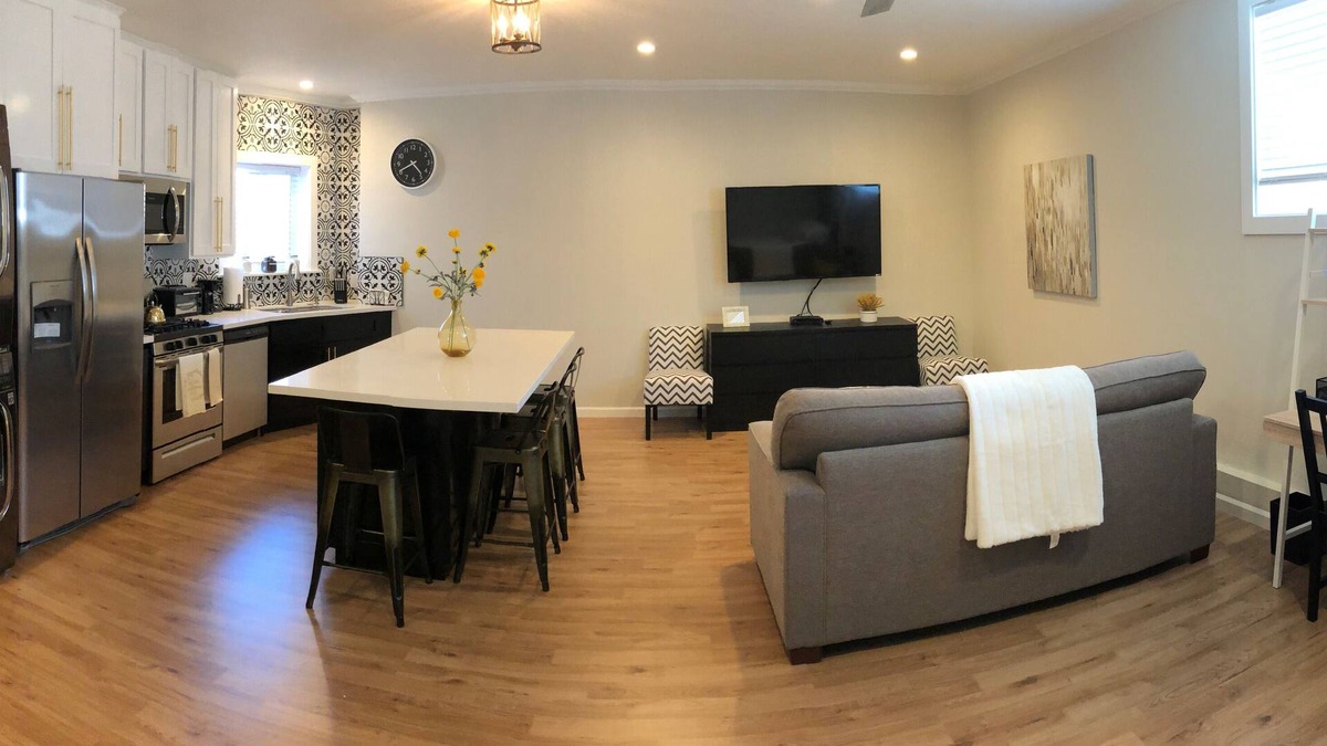 Represa Apartment | Folsom's Finest Studio
