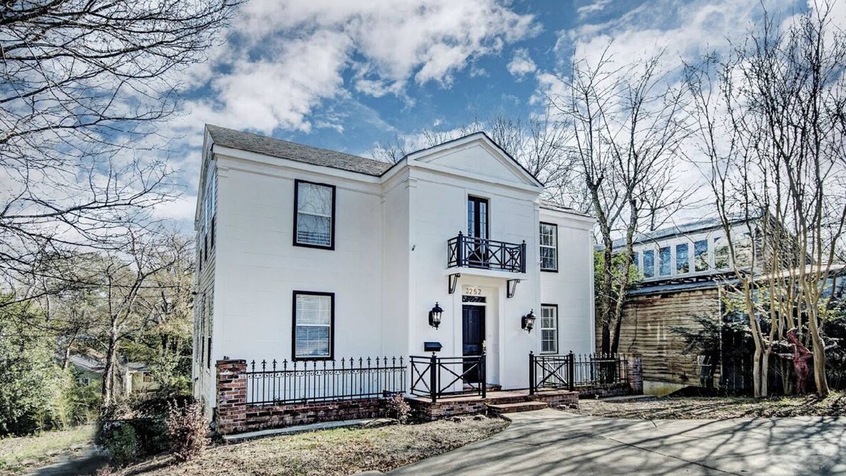 Fondren House | Fondren: “A Divine Destination”