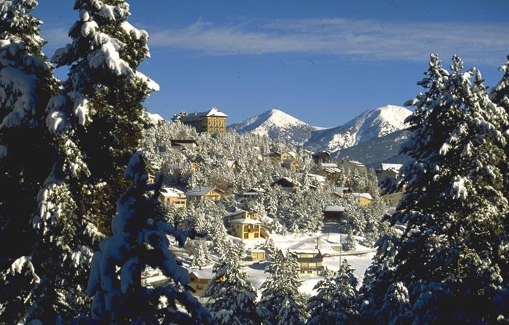 Font-Romeu-Odeillo-Via Apartment | Font-Romeu village - ski, randonnées, loisirs plein air