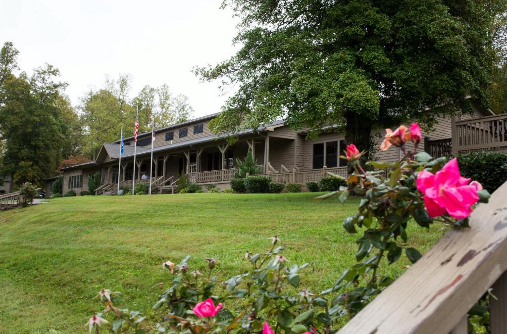Fontana Village Hotel | Fontana Village Resort & Marina
