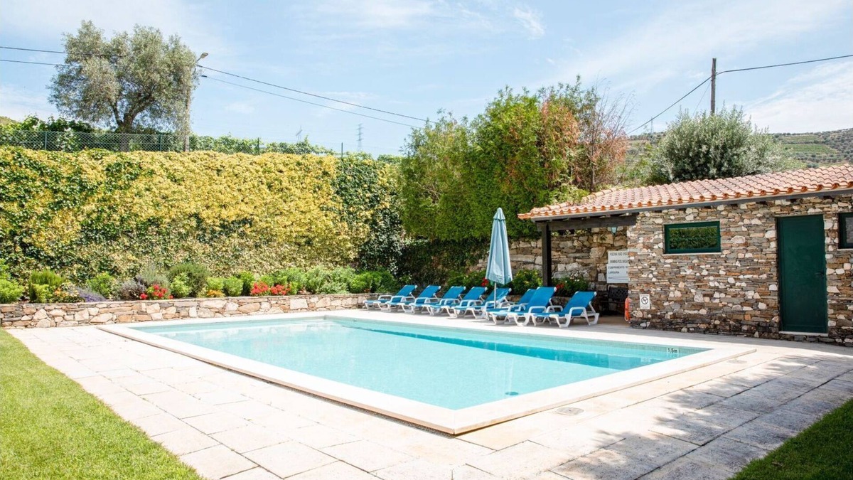 Valdigem House | Fonte dos Pepes by LovelyStay