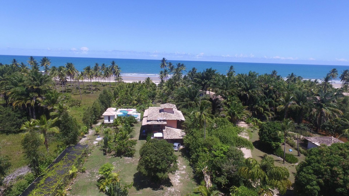 Ponta do Ramo House | Foot in the sand and swimming pool, 05 suites km 25 Ilheus Itacaré