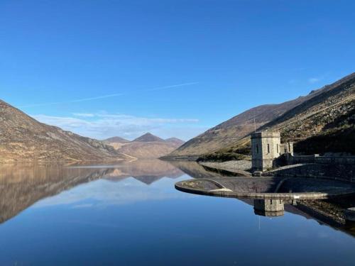 Annalong House | Foot of the Mournes - Cottage - Sleeps 4 - Parking