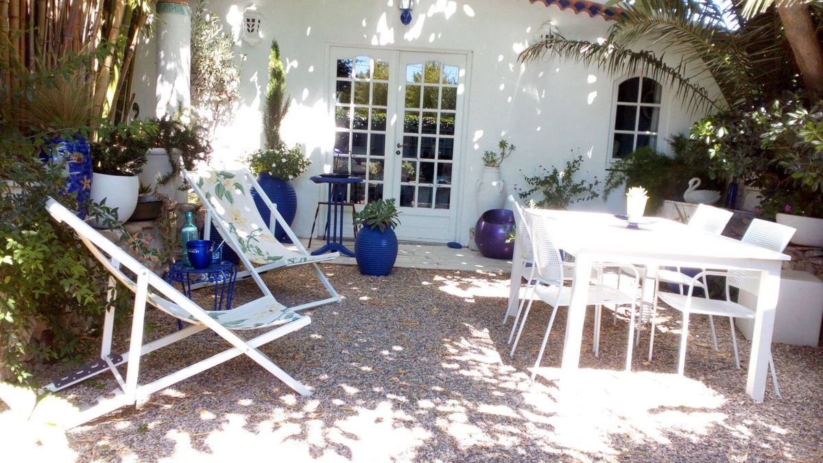 Saint-Barnabe House | For 2 people in a garden