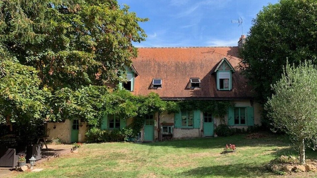 Beaumont-sur-Deme House | For peaceful holidays Gîte Beaumont sur Dême 8 persons