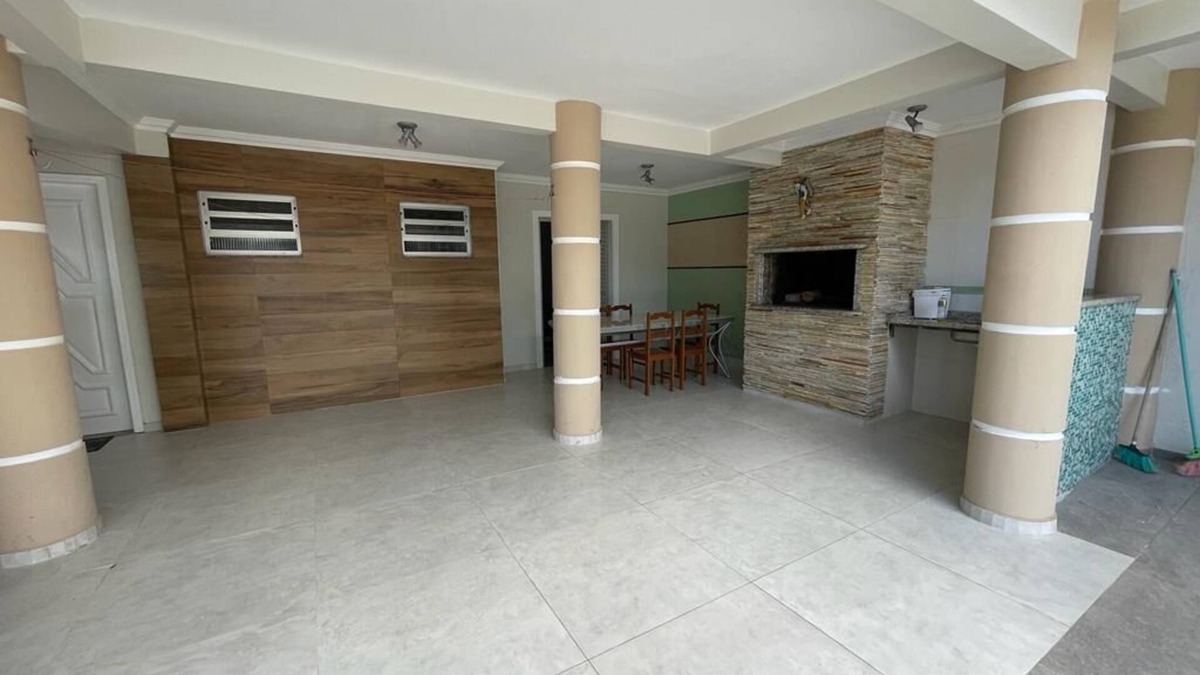 Pinheira House | For rent house 3 bedrooms suite air 80m from the sea privileged location centrinho Pinheira