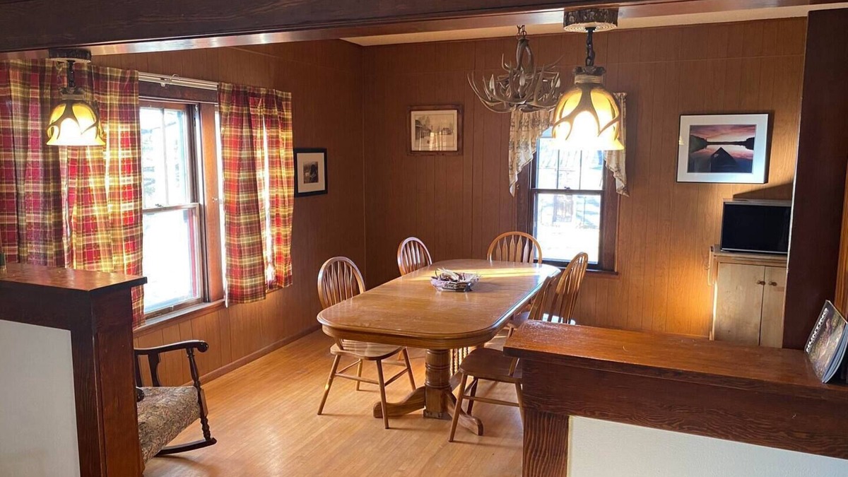 Ashley House | For the family. For the adventure.