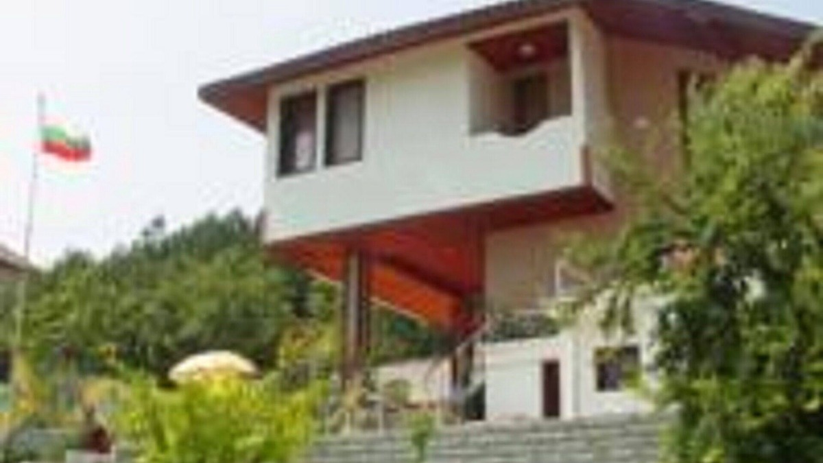 Osenovo Villa | For the people who like country side relax, crystal clean air, owesome sea view