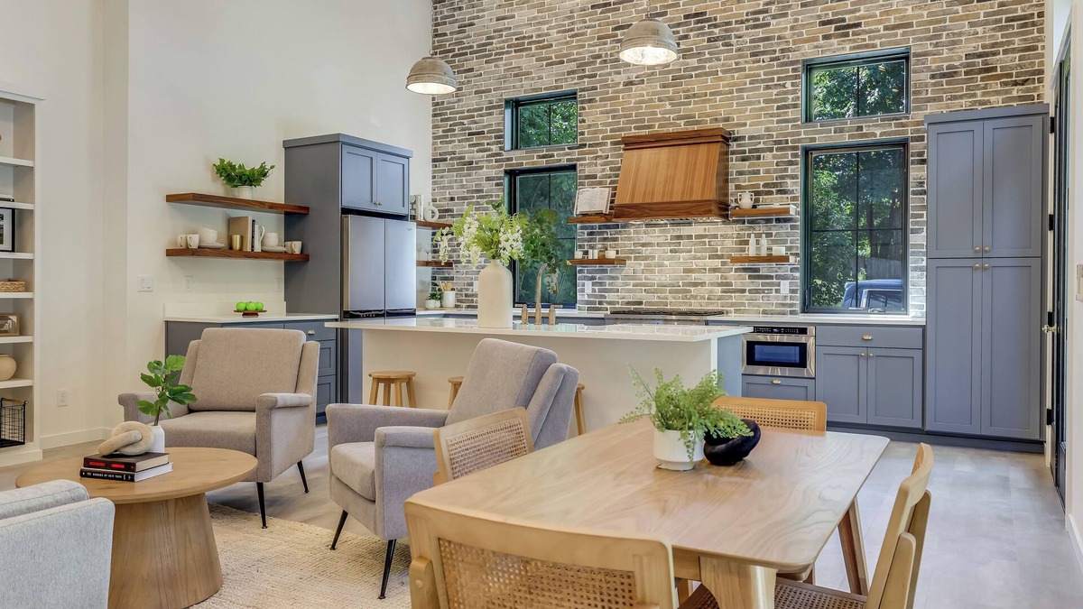 Inglewood-Finn Hill Cottage | Forbes Farm Cottages Unit C