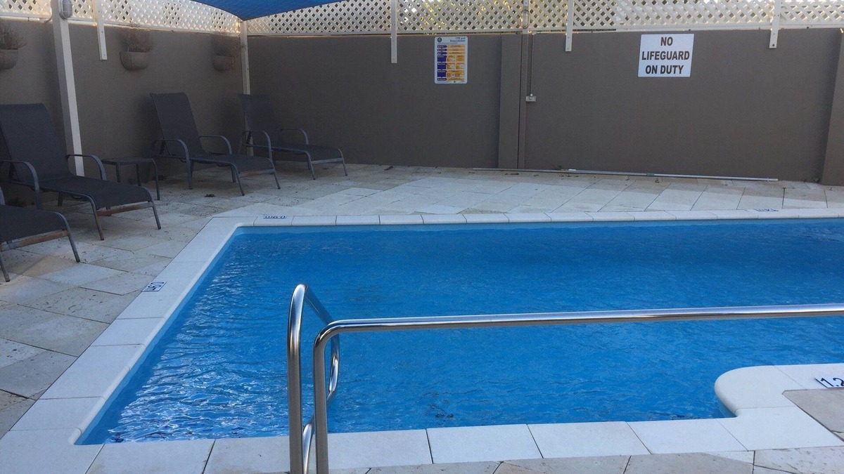 Mandurah Hotel | Foreshore Motel