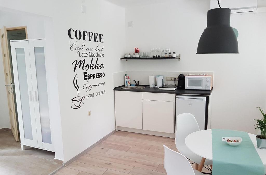 Mako Apartment | Forest Apartman