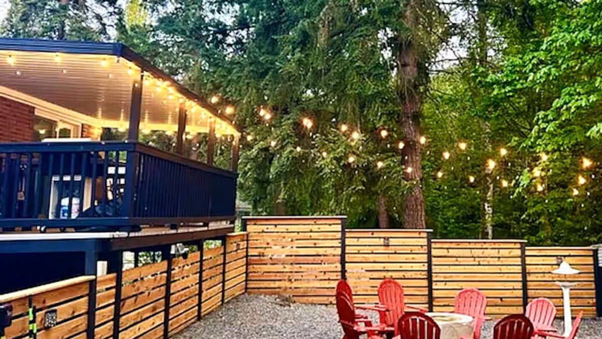 Victory Heights House | Forest Bathing Escape at The Creek Firepit Lights Yoga BBQ & Games 3BR Getaway
