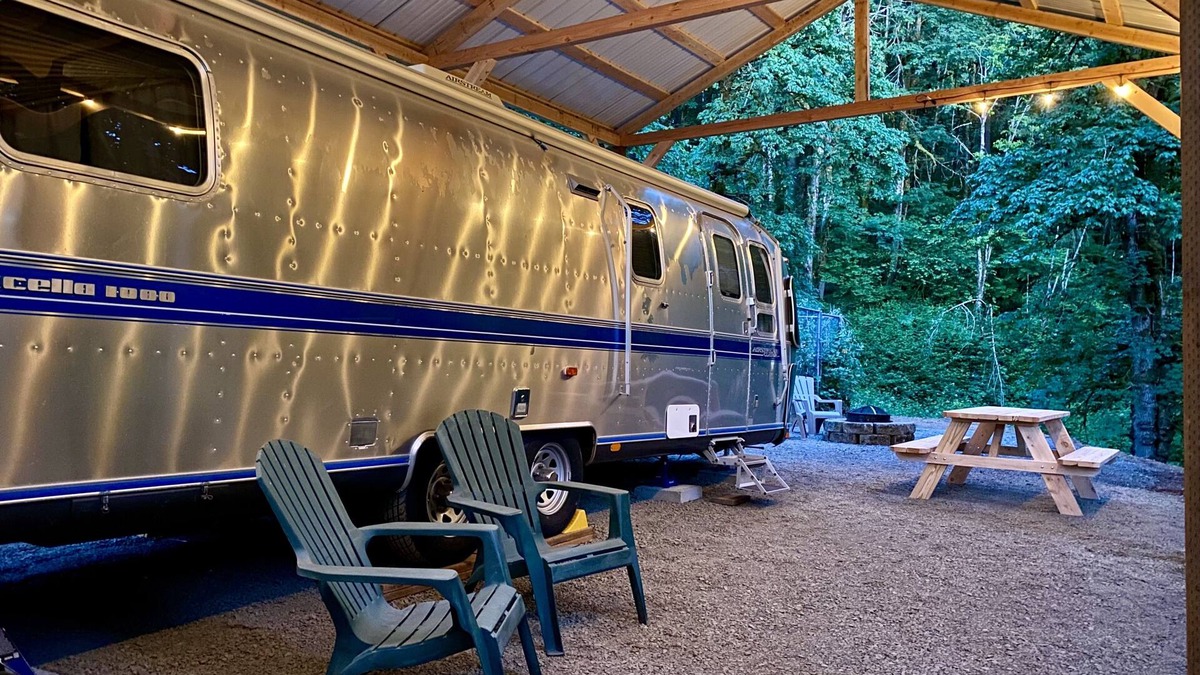 Boring House | Forest Bathing Retreat