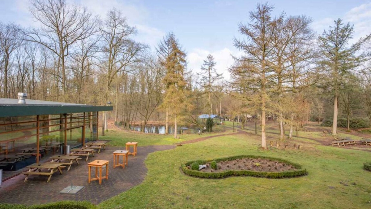 Wolfheze Hotel | Forest Getaway in Gelderland – Suite Near Veluwe Trails, Sauna & Restaurant