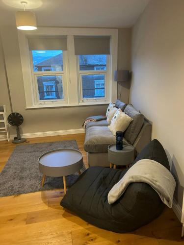 Forest Hill Apartment | Forest Hill 1-Bed 2 mins Station