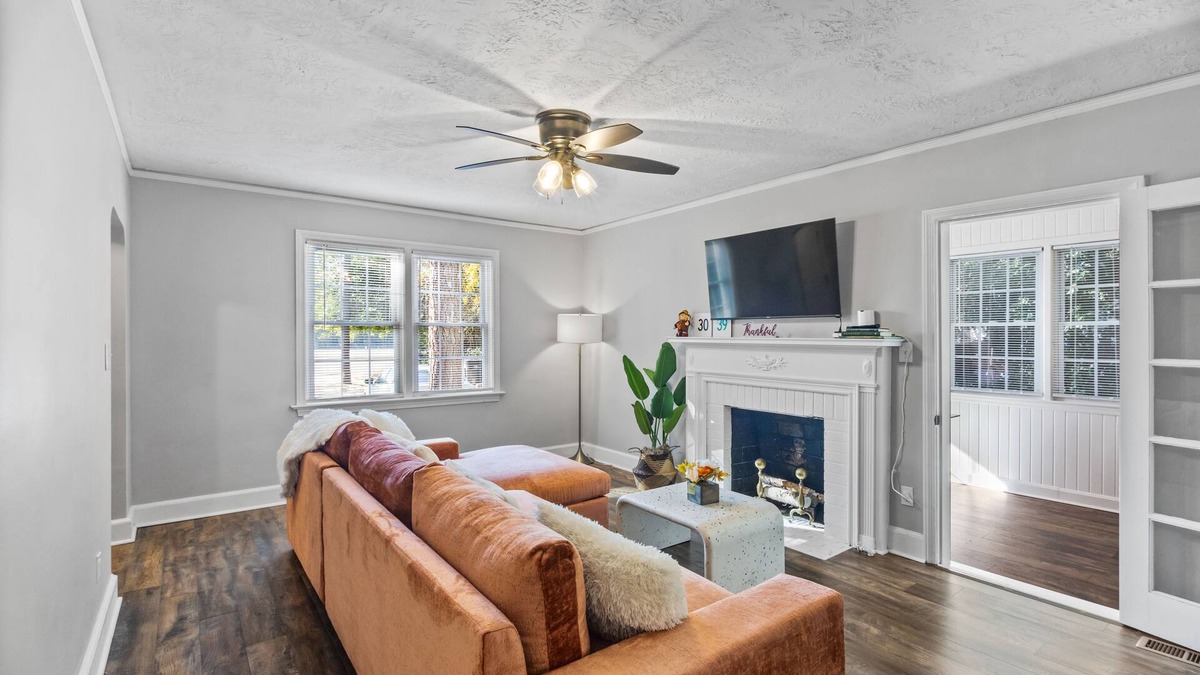 Forest Hills House | Forest Hills Cottage - 4.2 Miles from Masters
