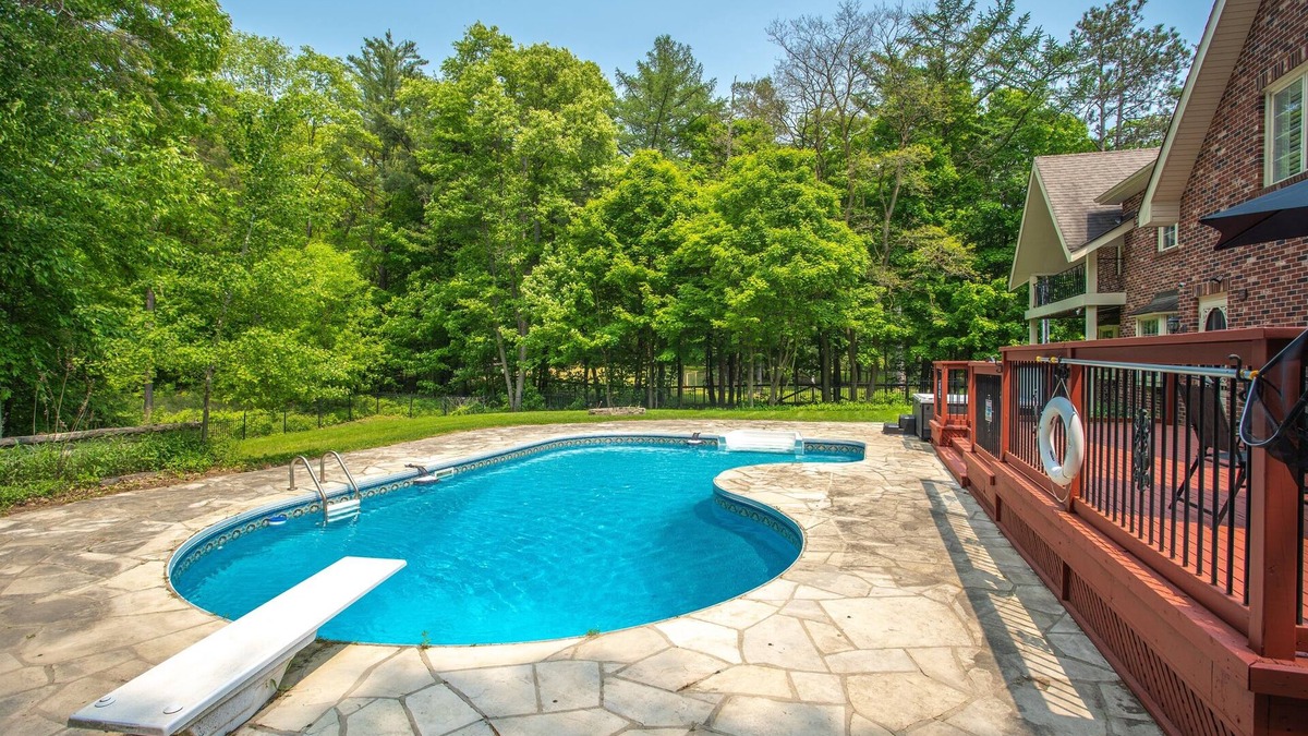 Whitchurch-Stouffville House | Forest House | Golf/Hiking/Horse Riding Nearby