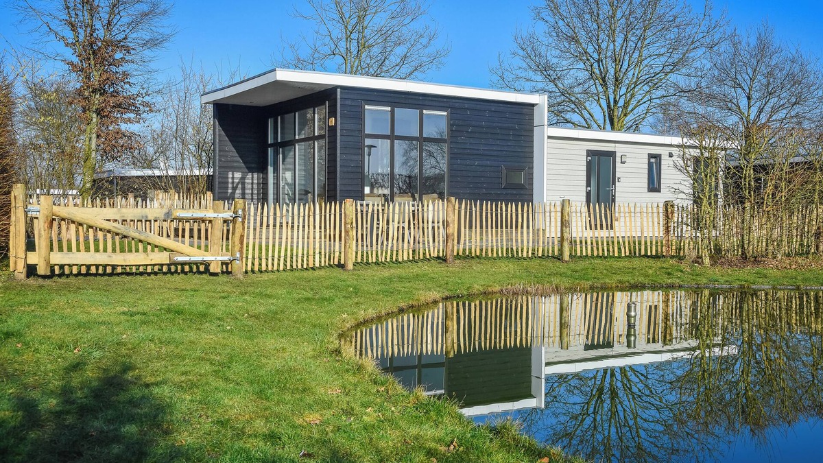 Municipality of Rijssen-Holten Resort | Forest lodge with enclosed garden I 4 people (copy)