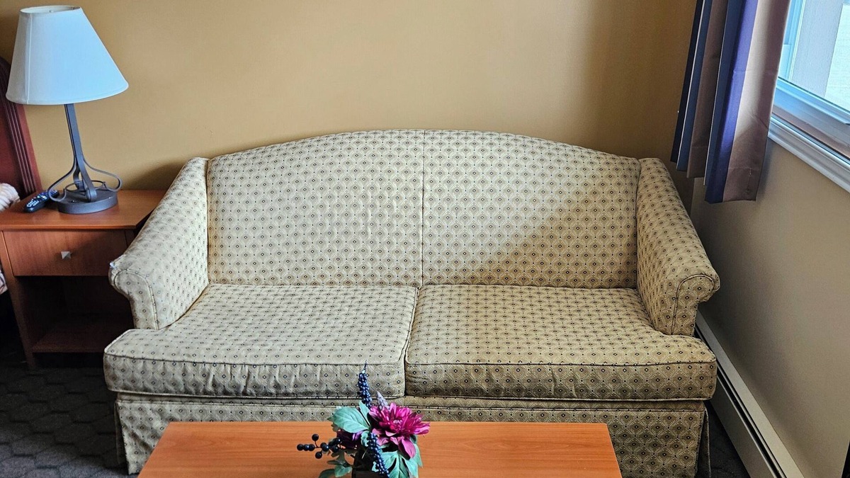 Mount Forest Hotel | Forest Plaza Motel