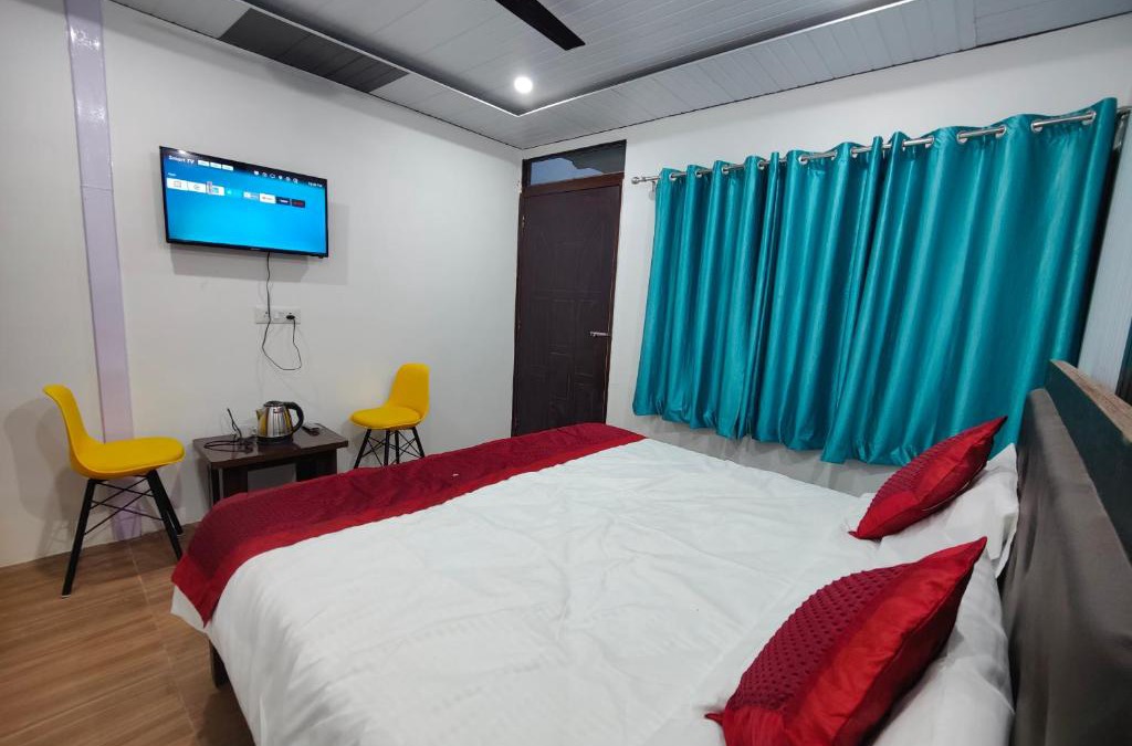 Guptkashi Resort | Forest Side Resort