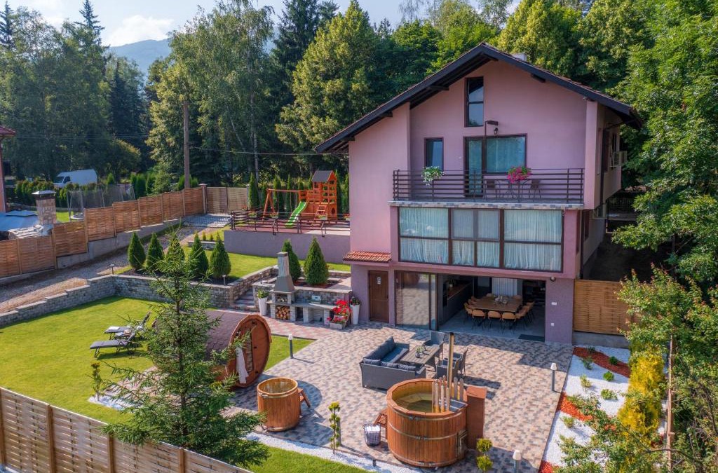 Kyustendil Villa | Forest Spa House