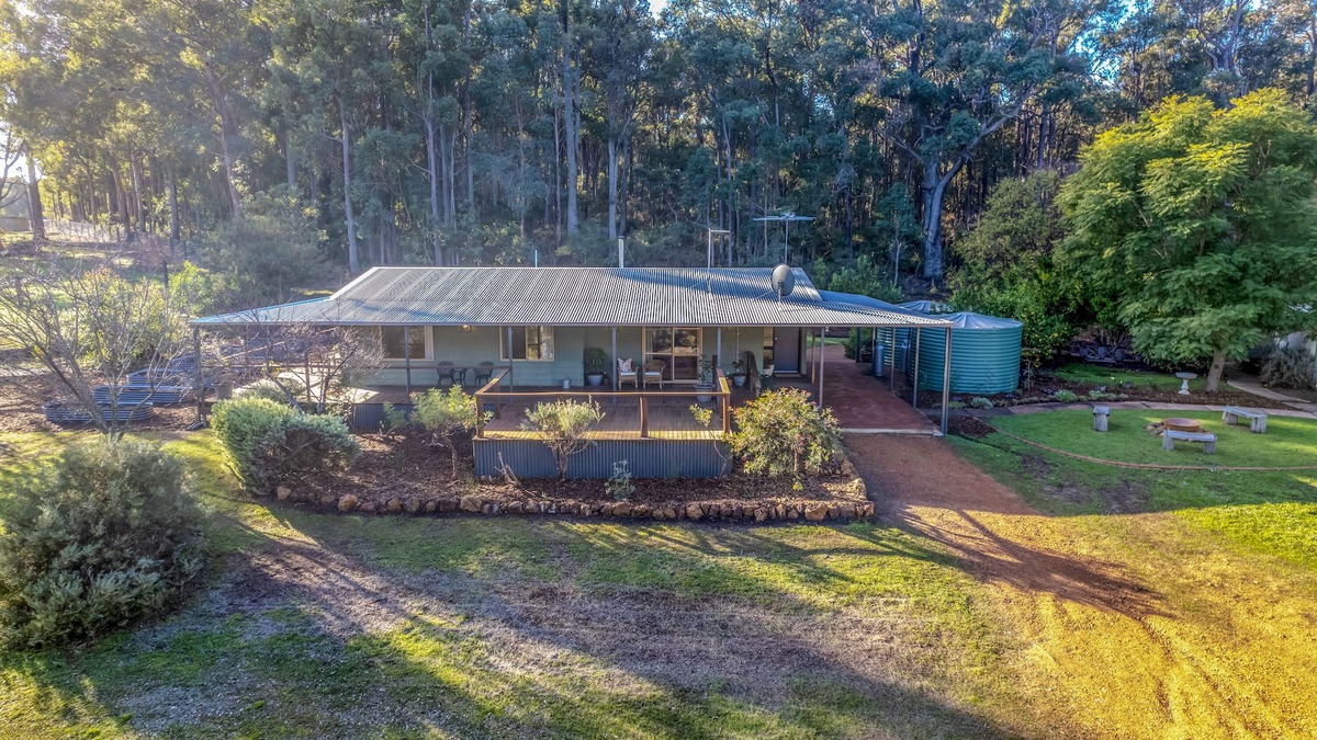 Dwellingup House | Forest Trails House, Dwellingup