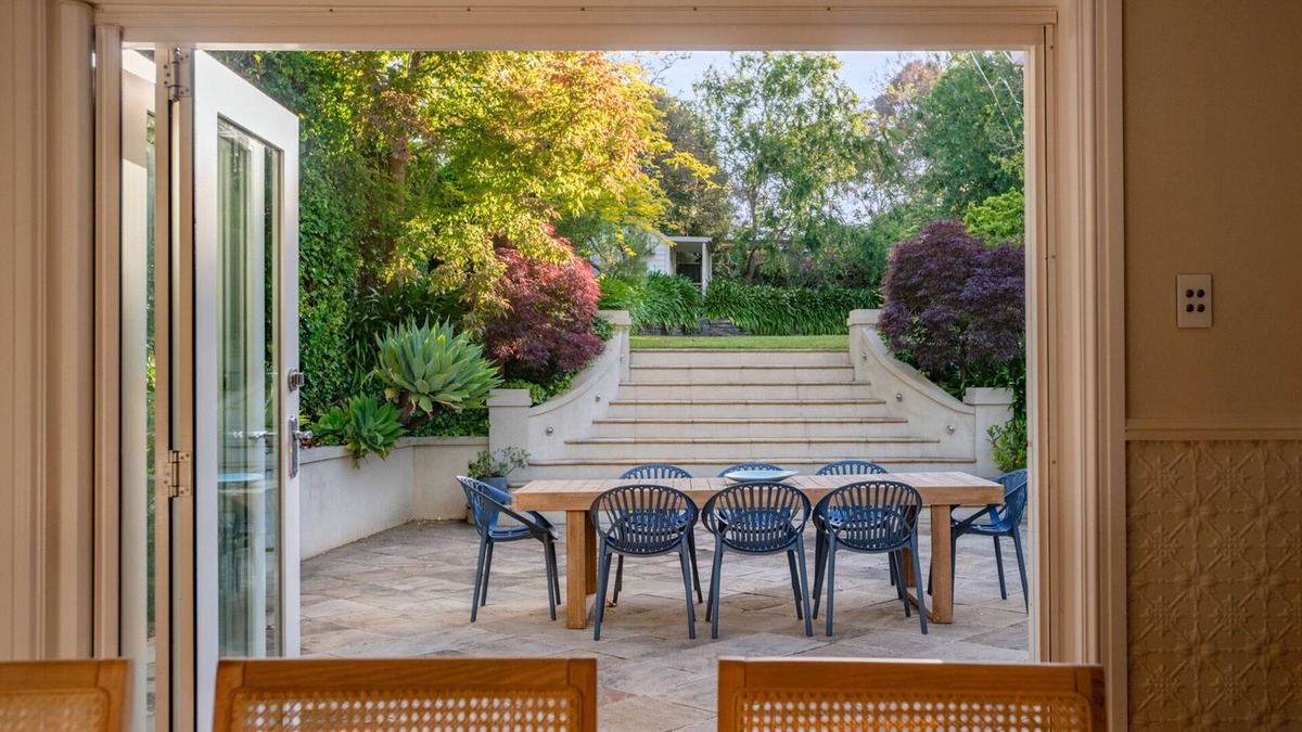 Stirling House | Forest View House