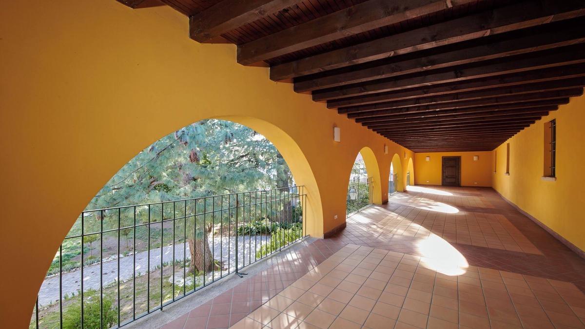 Fino Mornasco House | Foresteria La Torretta