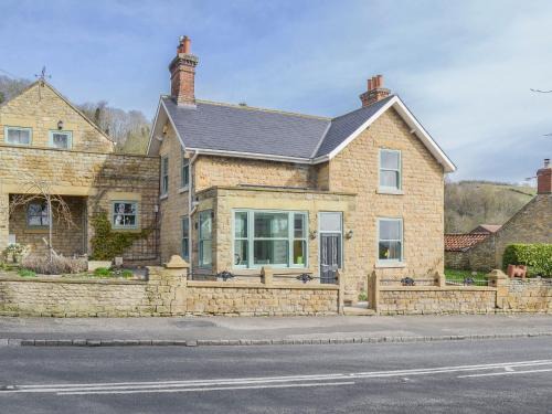 West Heslerton House | Forge Villa