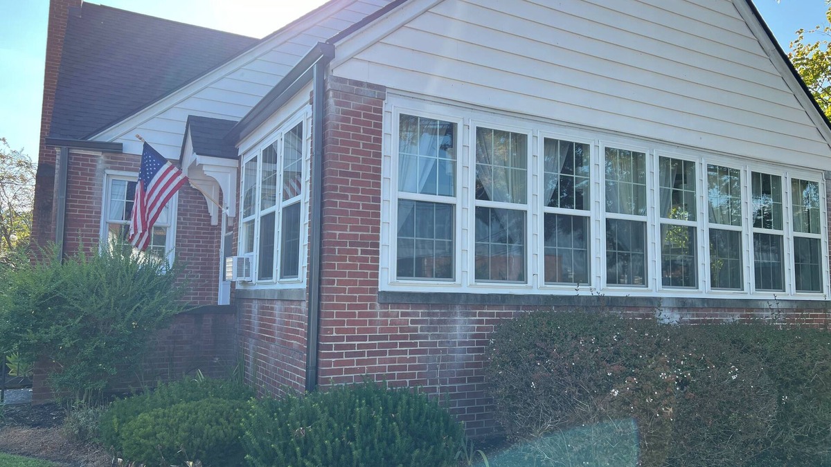 Cannon House | Forget your worries in this spacious 5-Bedroom Home in Downtown Barbourville.