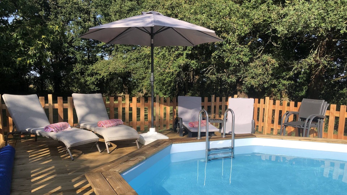 Brillac Cottage | Former 200 year old Blacksmiths Cottage set in peaceful rural surroundings.