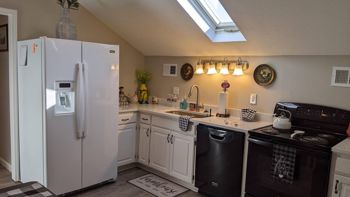 Bucyrus House | Former Dairy Barn Loft Apartment