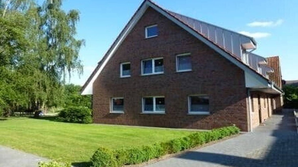 Gronau Apartment | Former farmhouse child-friendly, 182 upper floor!