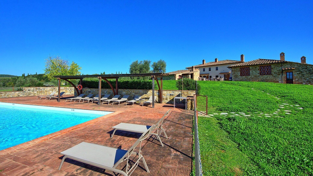 Castelnuovo Berardenga Apartment | Fornacino 1 - Apartment with swimming pool