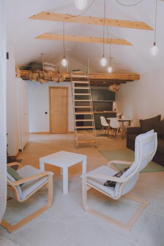 Plavniekkalns House | ForRest