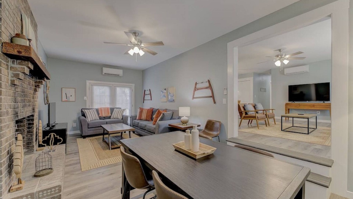 State Park House | Fort Jackson Family Abode 3BD 2BA Home RENOVATED