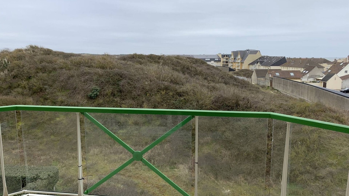 Fort-Mahon-Plage Apartment | Fort-Mahon-Plage: Apartment near beach with garage