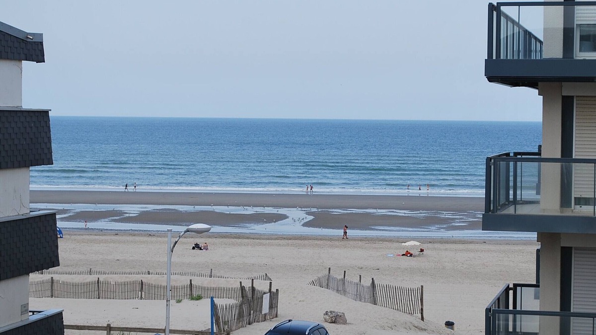 Fort-Mahon-Plage Apartment | Fort-Mahon-Plage: Steps from the beach, new apartment with balcony and garage
