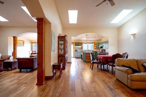 Langley House | Fort Wine Manor, Entire Private Estate Home
