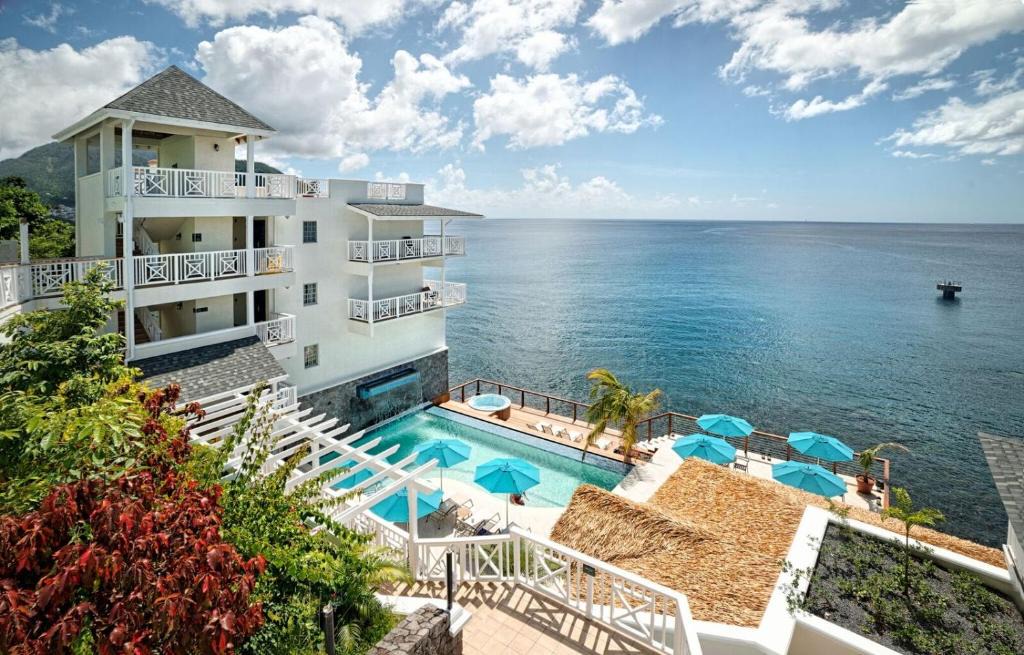 Roseau Hotel | Fort Young Hotel