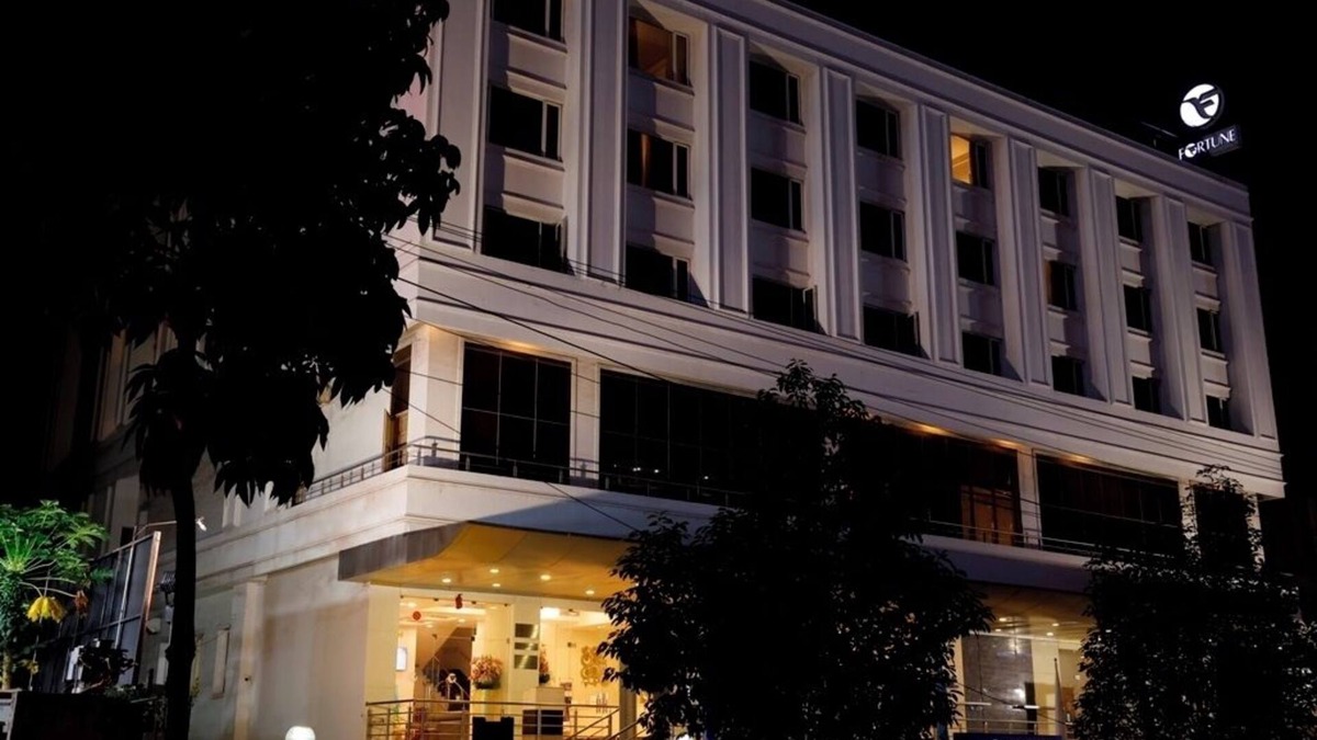 Dwaraka Nagar Hotel | Fortune Inn Sree Kanya, Visakhapatnam - Member ITC Hotels' Group