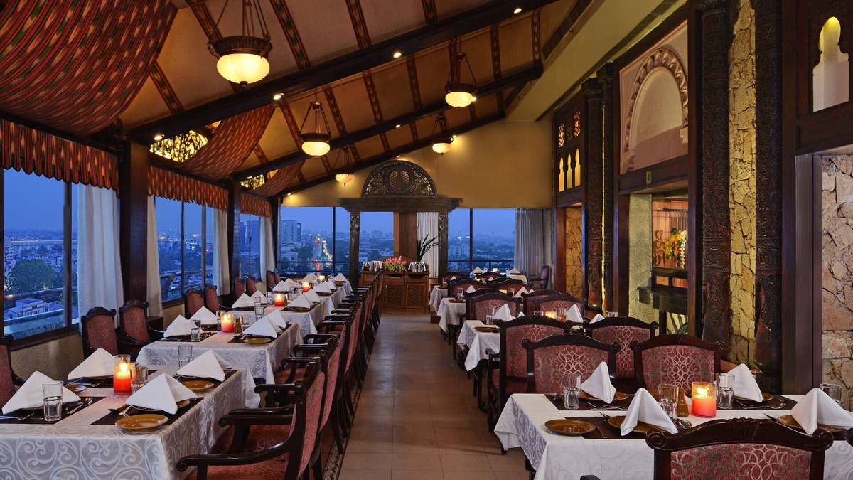 Usman Pura Hotel | Fortune Landmark, Ahmedabad - Member ITC Hotels' Group