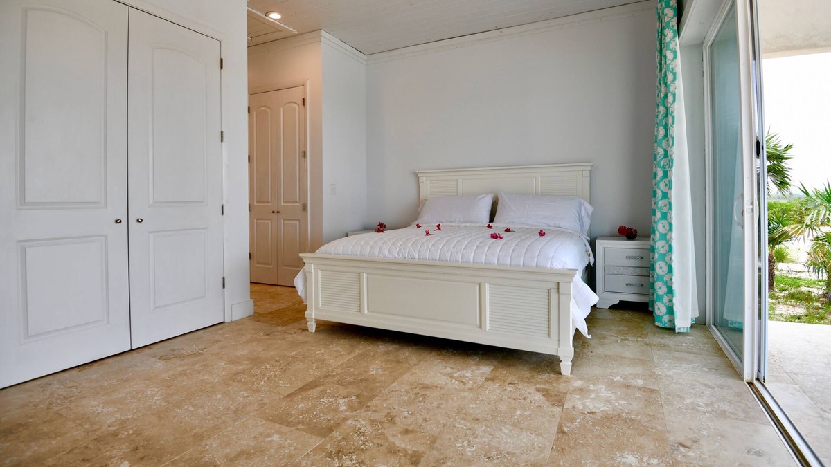 New Bight Villa | Fountain Bay Resort & Marina